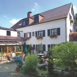 Arrivel Am Bergson - Bisher Neuner Munich